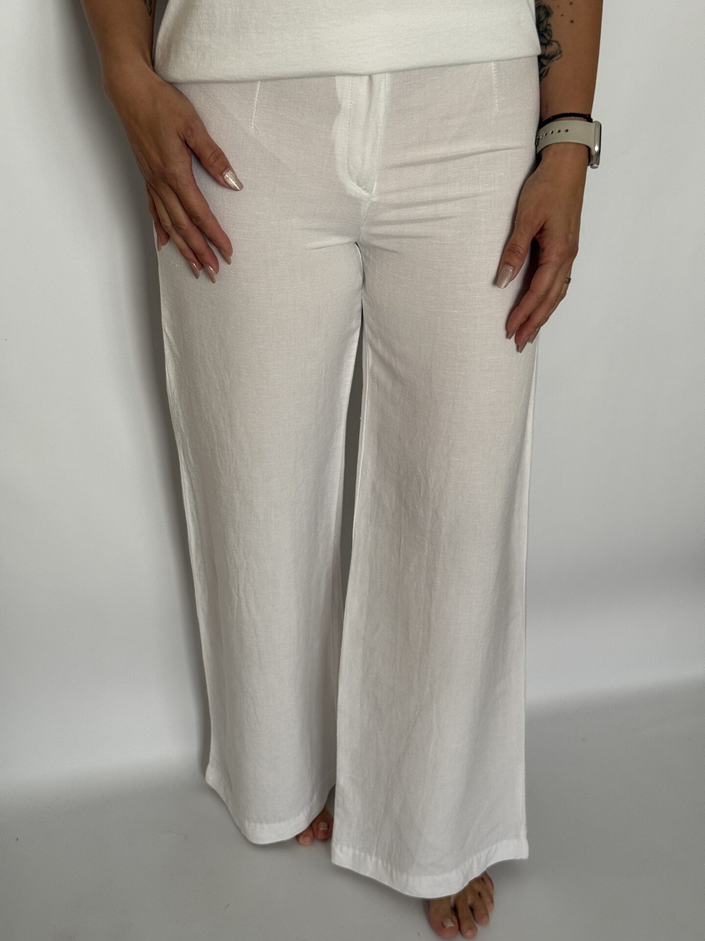 Pantaloni din amestec de in, wide leg, model basic, casual, albi - H&M