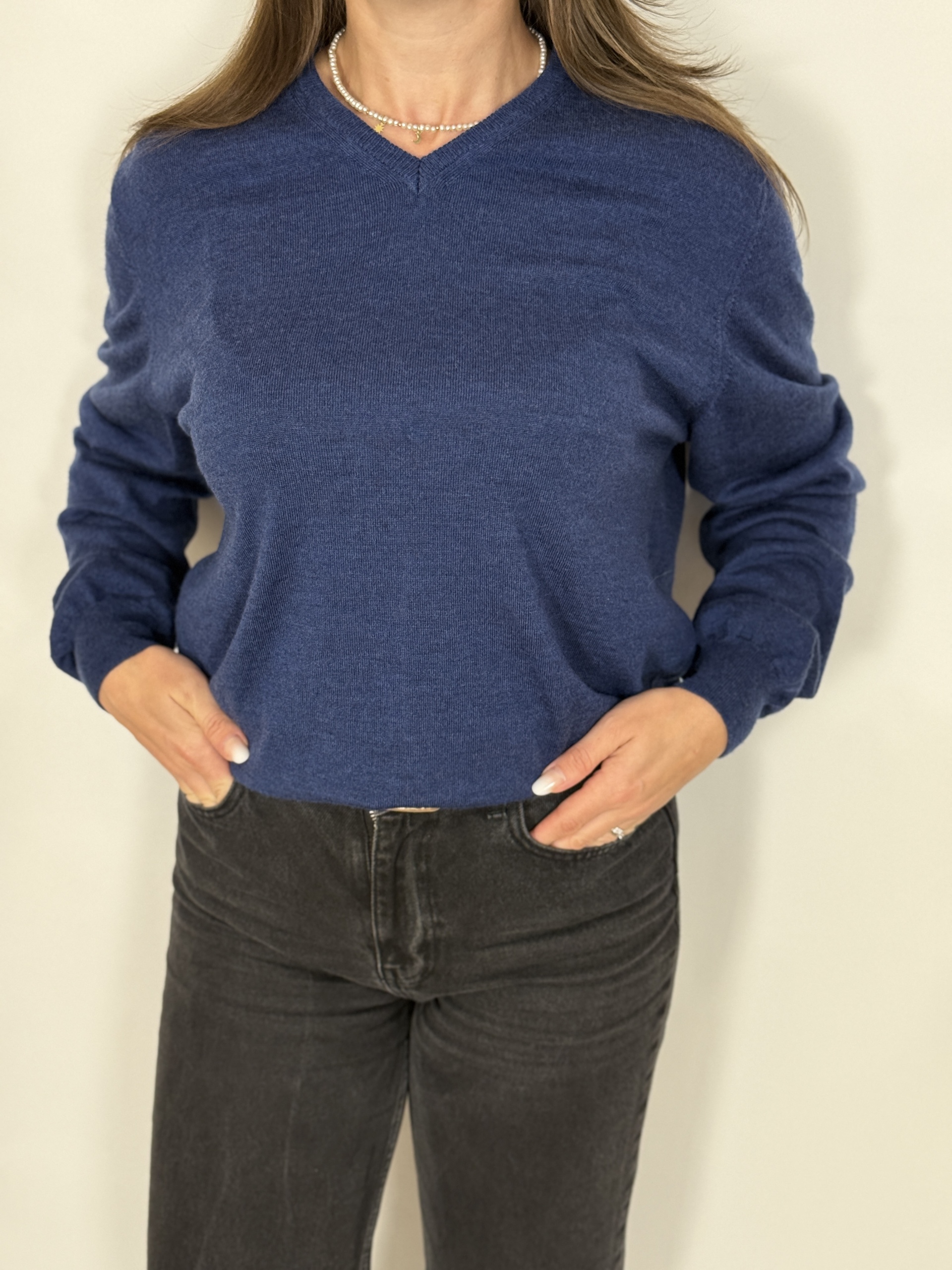 Pulover din lână merinos extrafină, croi drept, cu decolteu în anchior, model basic, unisex, albastru închis - Olymp